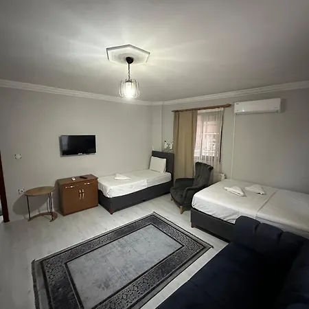 Apartment Ds *